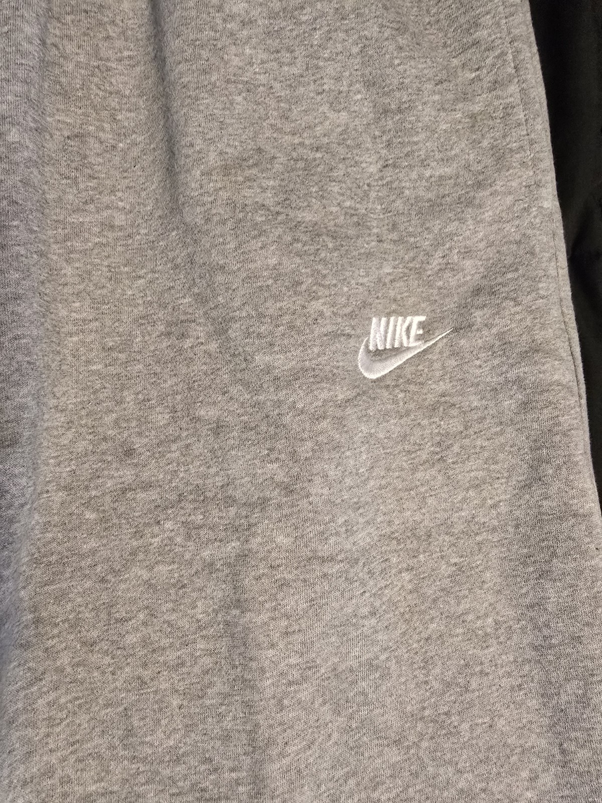 Nike Men’s Fleece Jogger Sweatpants XXL NWT Gray Tapered Leg thumbnail 5