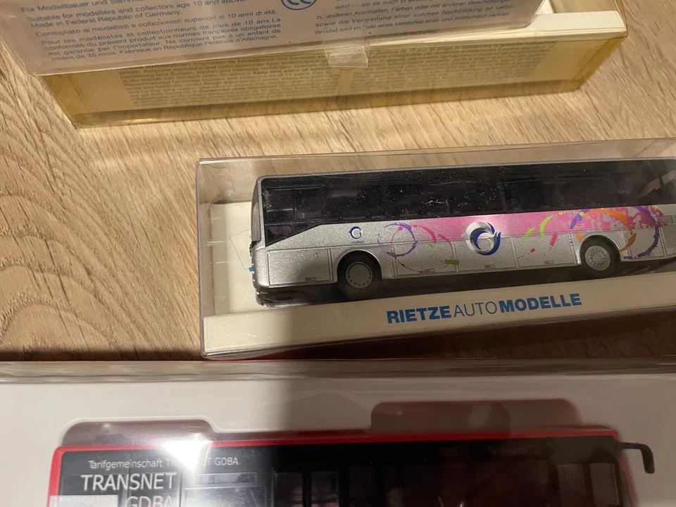 (V10) Rietze 1:87 6x Neoplan/MAN/MB Reisebuskonvolut - Bild 3 von 4