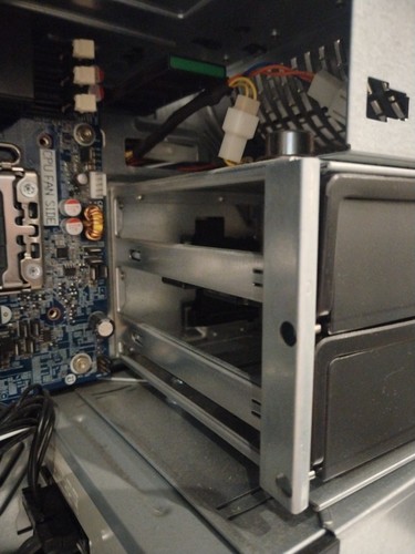 HP Z600 - 2 x Nvida Quadro 600 Intel Xeon X5630@2.53 GHz 12 GB RAM, No Hdd Hom - Picture 6 of 13