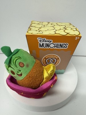 Disney Munchlings Sensational Snacks Pascal