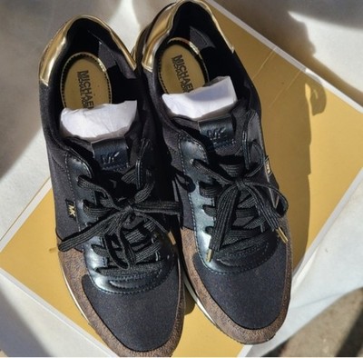 Michael Kors women's brown sneakers size 9 LS22B