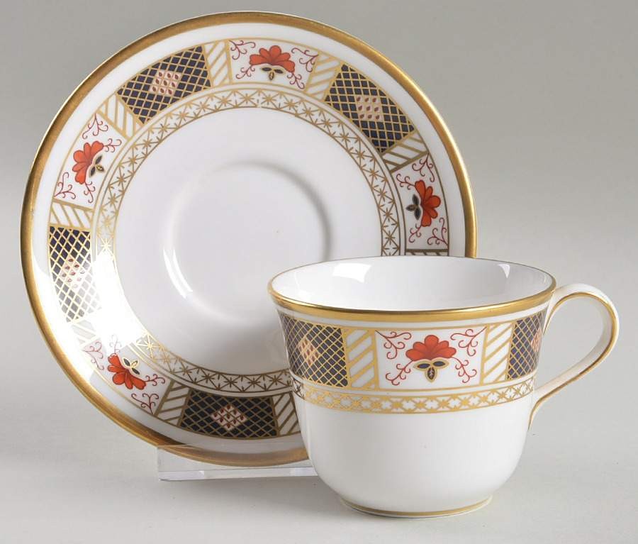  Crown Derby リチェスターシャー・フォックス Royal Crown Derby Derby Border Cup & Saucer 1180796 | eBay