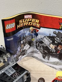 LEGO 76030 Marvel Avengers Hydra Showdown 100% Complete w Manual Thor Hawkeye