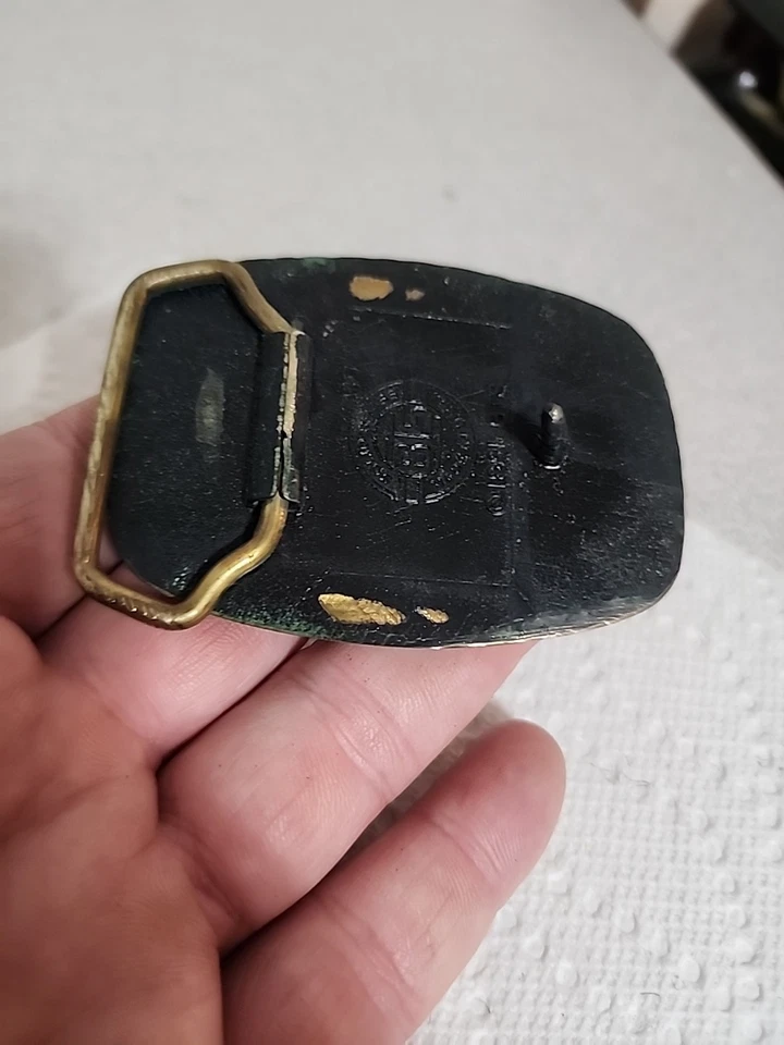 Fivela de cinto vintage HOWMET AEROSPACE latão amarelo sólido por BTS feita nos EUA  - Imagem 2 de 4