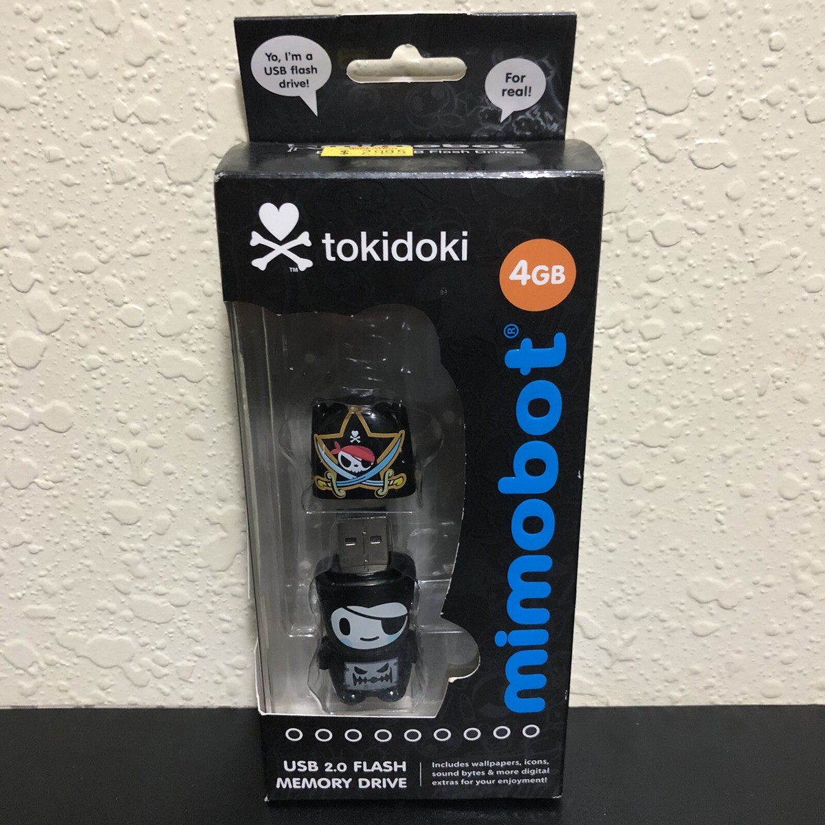 Tokidoki Pirate Nero MIMOBOT USB 2.0 Memory 4GB Flash Drive 2009
