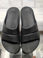 OOFOS OOahh Slide, Lightweight Recovery Sandal Men’s 10 Women’s 12 Black
