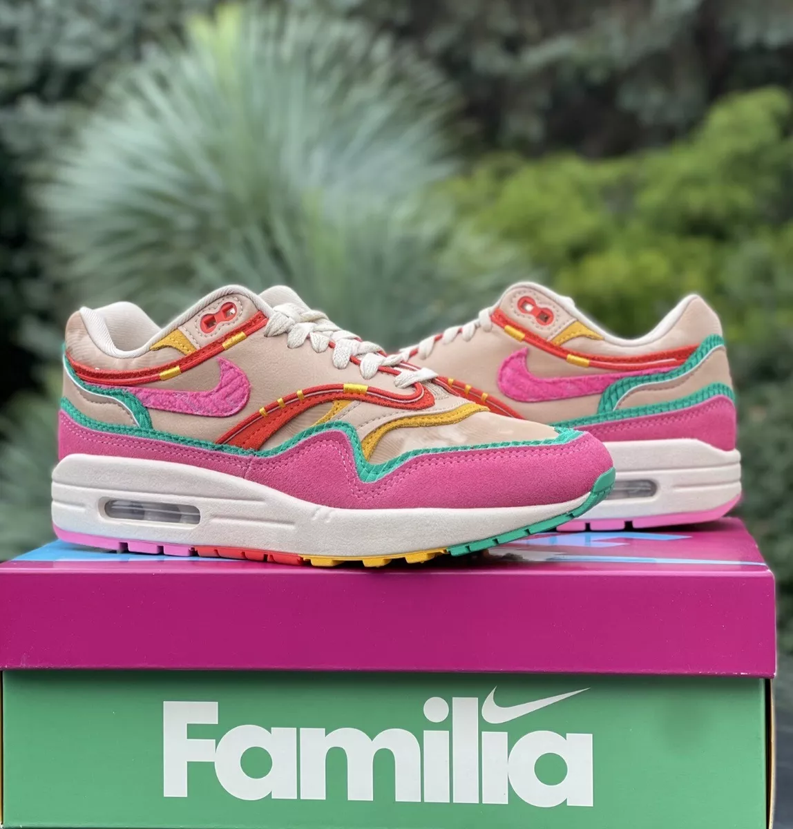 Nike Air Max 1 Familia FN0598-200