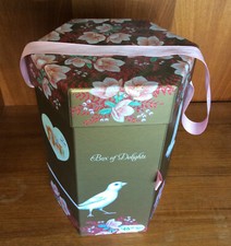 Sanctuary Spa Covent Garden Hard Case Make-Up/Cosmetics Gold & Pink Storage Box