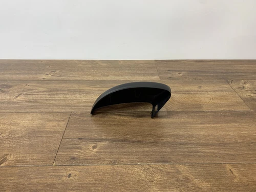 2018-2020 VW Tiguan Front Door Side View Mirror Cap Cover Right Side OEM *NOTE*