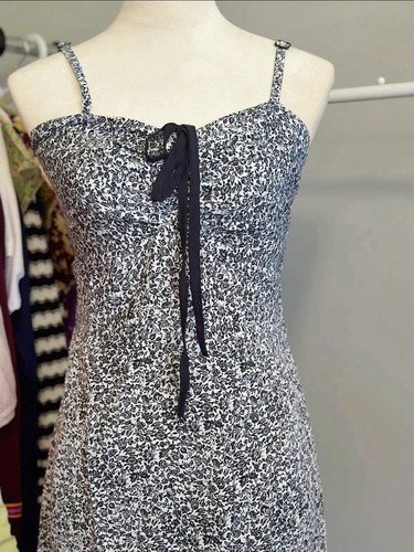 Summer Dress - Picture 11 of 15