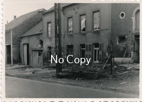 Military photo WW2 Luxembourg Huldingen destruction 1940 X244