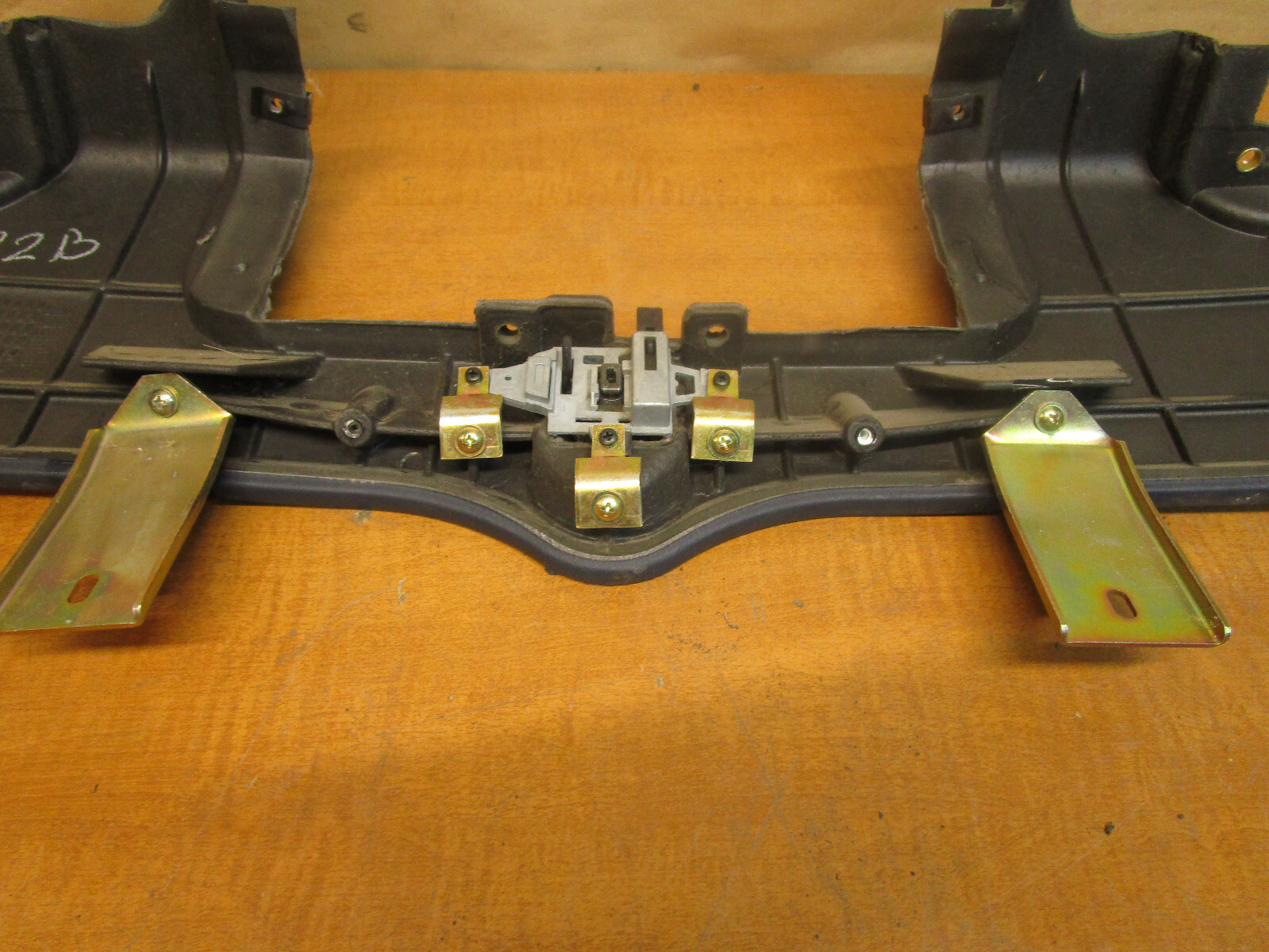 Maserati 4200 Spyder - Seat Back Moulding - Black - P/N 66720100