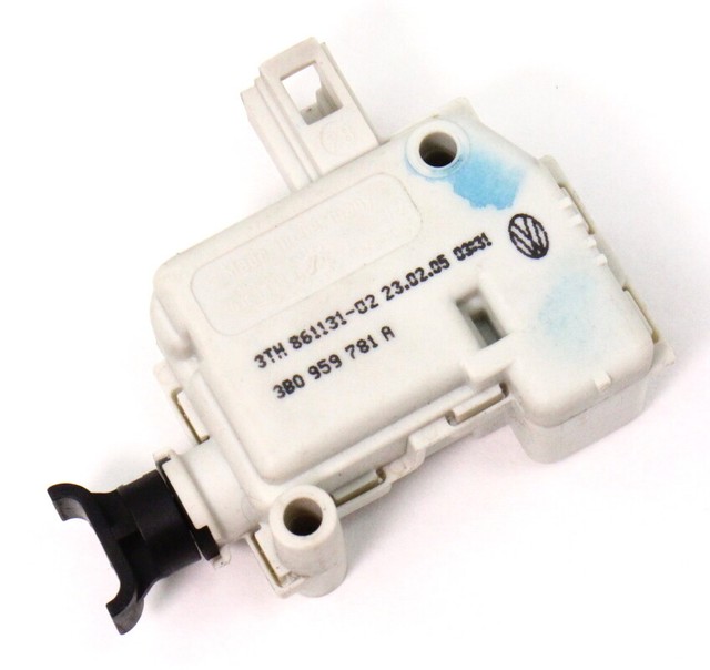 2003 Volkswagen Beetle Trunk Lock Latch Actuator With Bracket