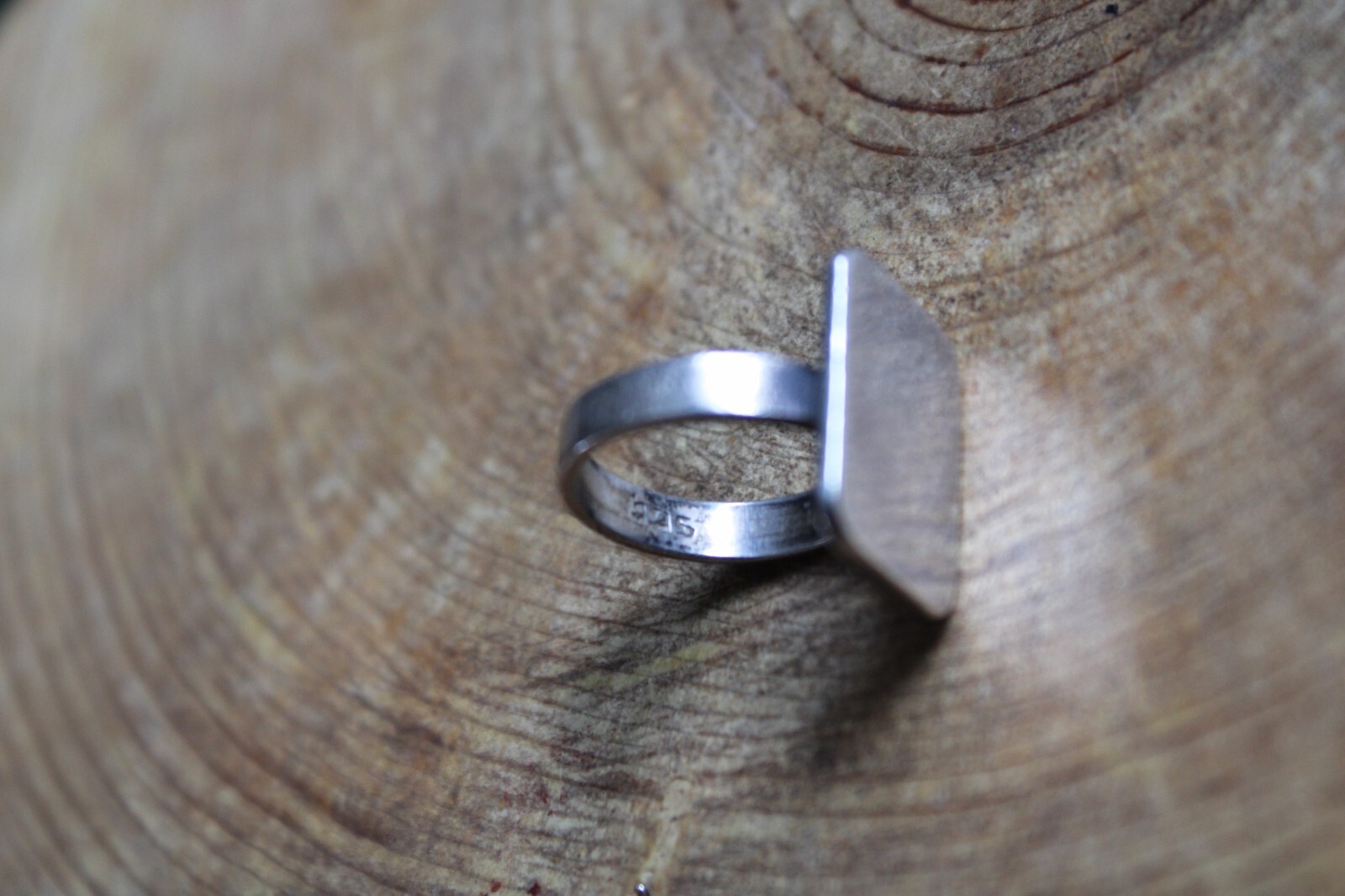 Sterling Silver Rectangle Design Ring size 5 1/2 - image 5