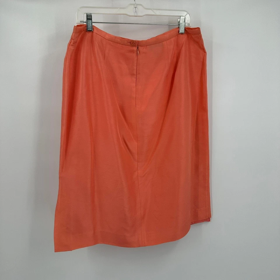 Travis Ayers Womens Silk Skirt Size 16 Coral Knee Length Quiet Luxury Classic - Image 2 of 4