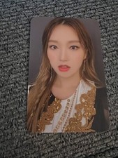 LOONA /And Official Photocard Gowon B version