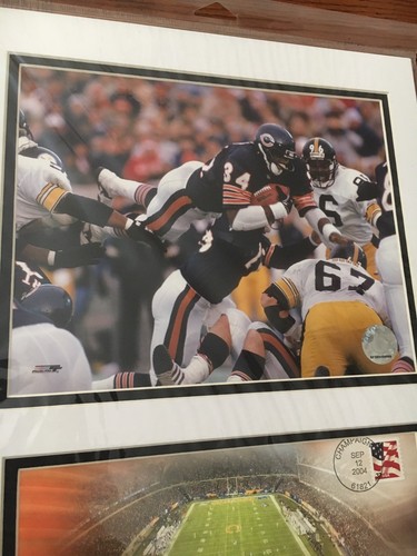 Walter Payton ~ Chicago Bears ~Photo and Stamp Commemorative ~Soldier Field 2004 - Picture 3 of 5