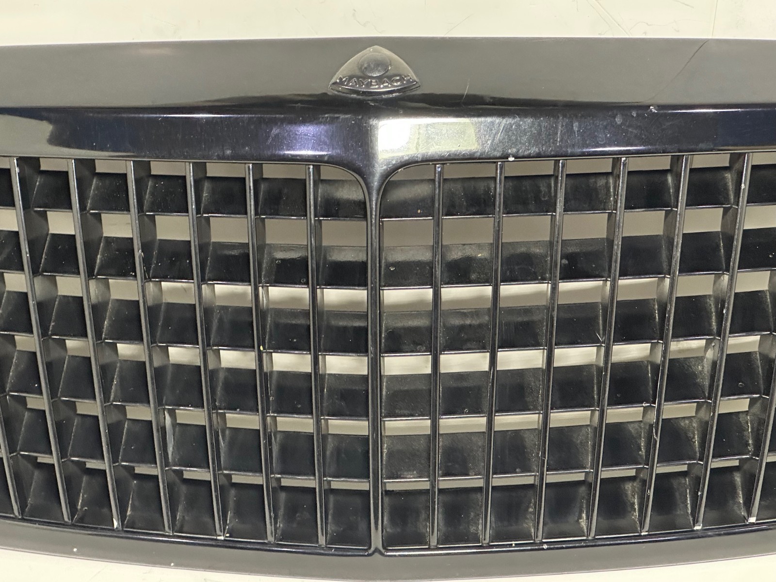 Maybach 57 2004-2010 FRONT+INNER Grille