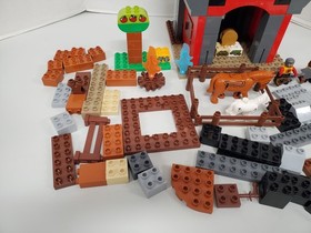 MOC Lego Duplo 4777 With Minifigures Knights Castle 2004 Retired Incomp + Extra