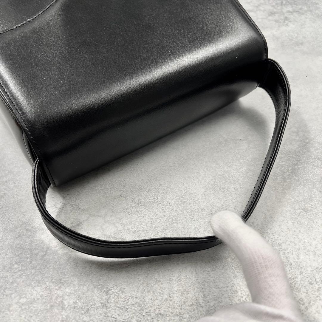 Givenchy Leather 2-Way Shoulder Bag Black Women's Authentic Pre-Owned Japan thumbnail 6