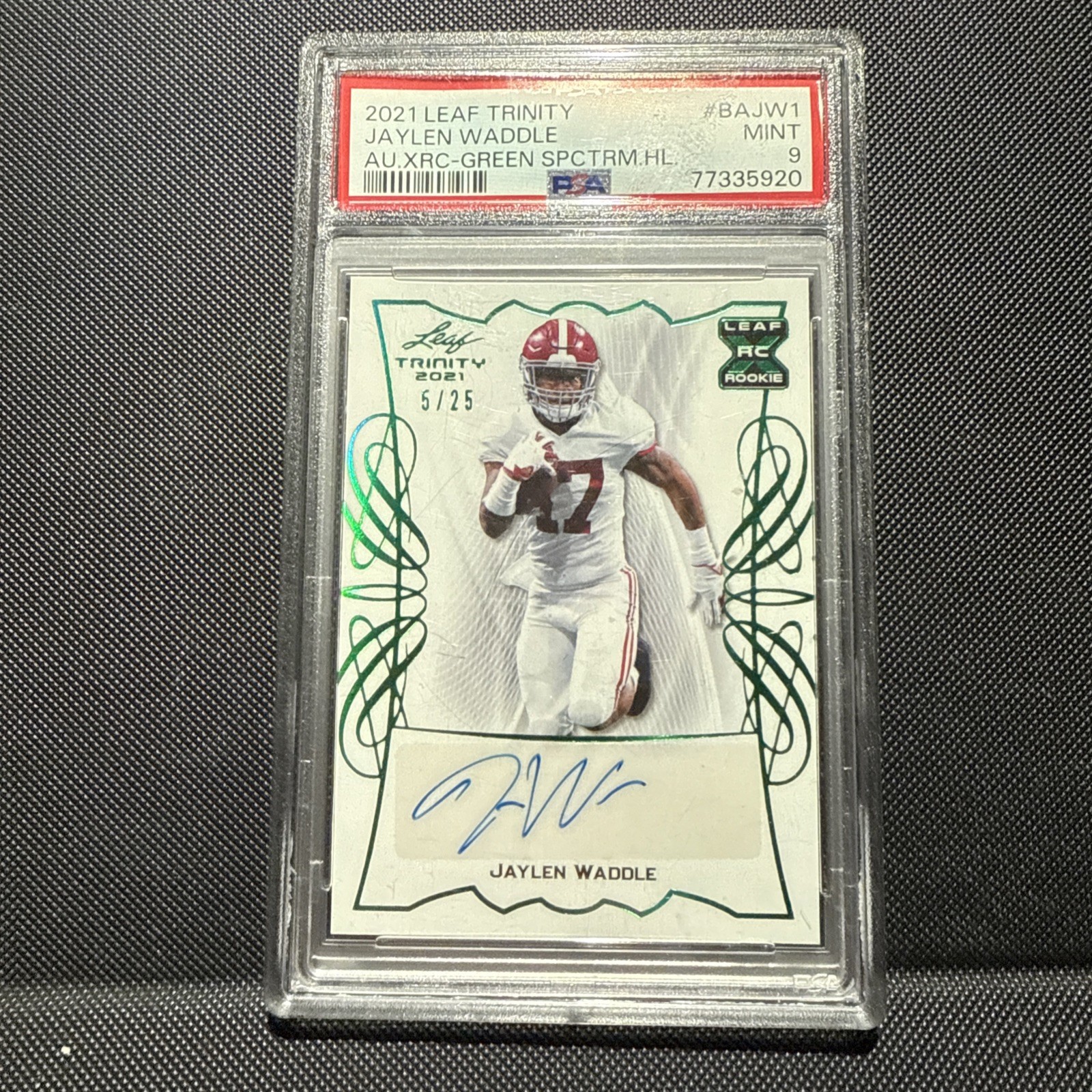Leaf Trinity 2021 Jaylen Waddle RC Auto 18/25