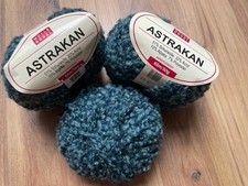 Petrolblaue Wolle Astrakan Wolle Rödel Alpaka