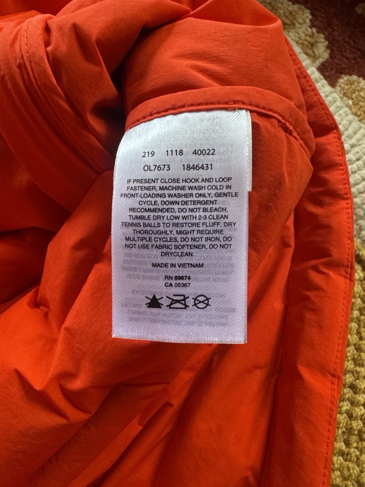 Mountain hardware super/DS stretchdown hooded jacket fiery red women’s M NEW image 9