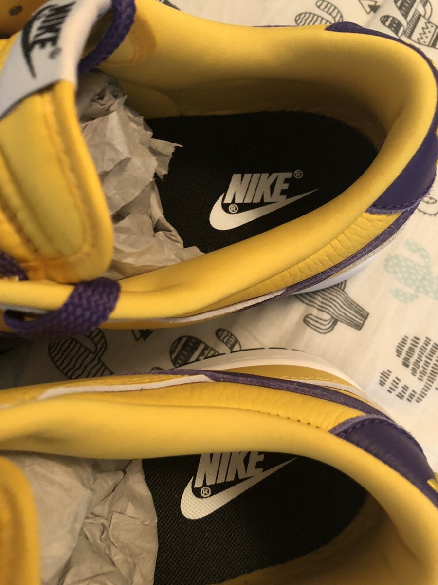 Nike Dunk Low Customized NBA Los Angeles Lakers Color Shoes  display picture 2