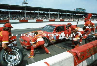 1985 NASCAR - Joe Ruttman #4 FOLGERS Pit Stop DARLINGTON 35mm Racing Slide #1004