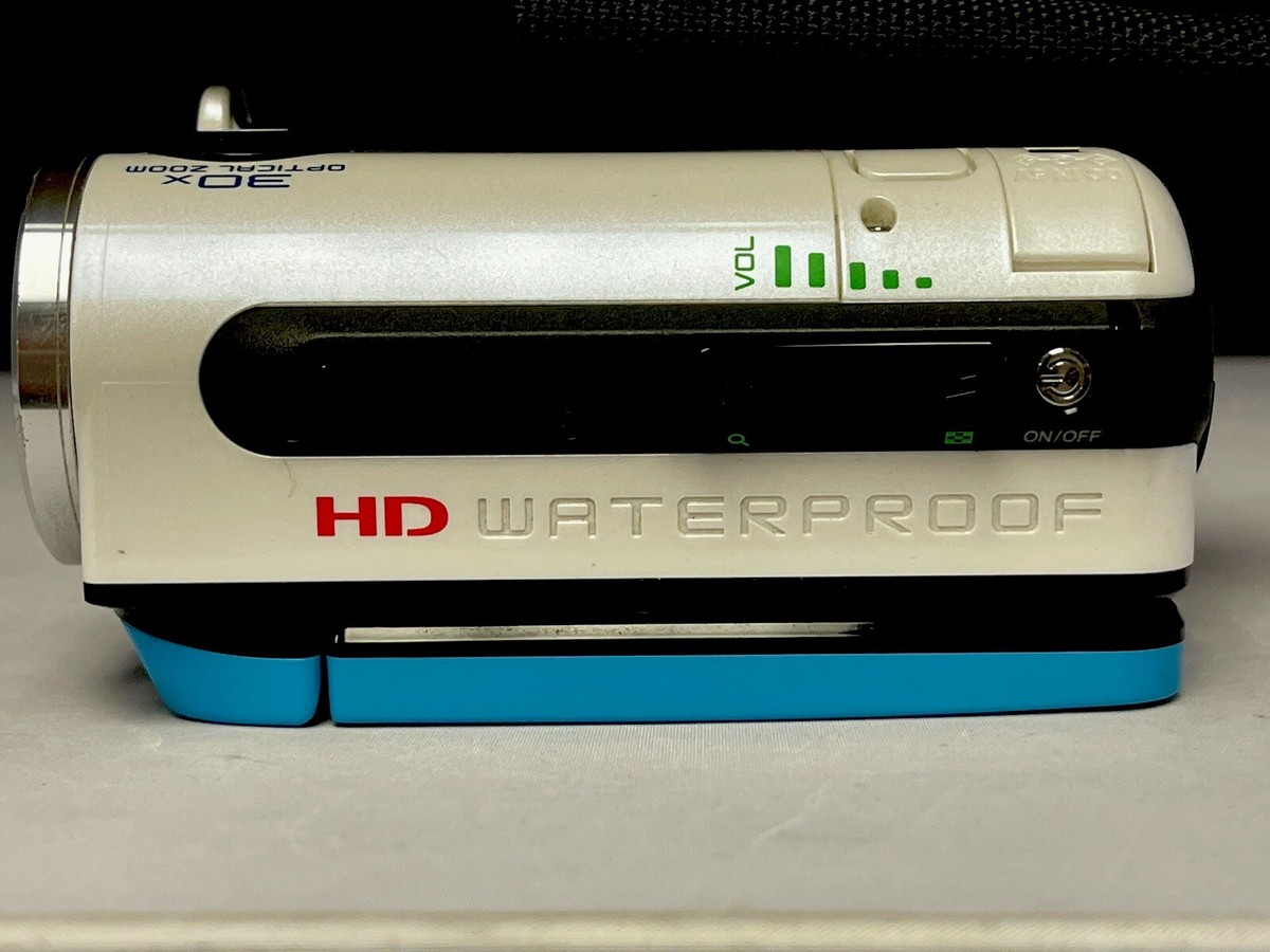 SANYO Xacti VPC-WH1 Waterproof Camcorder Video Camera And Pictures