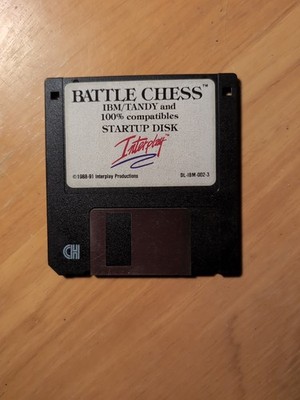 Vintage Mac Game: Battle Chess for Macintosh Manual & 2 Diskettes: Interplay