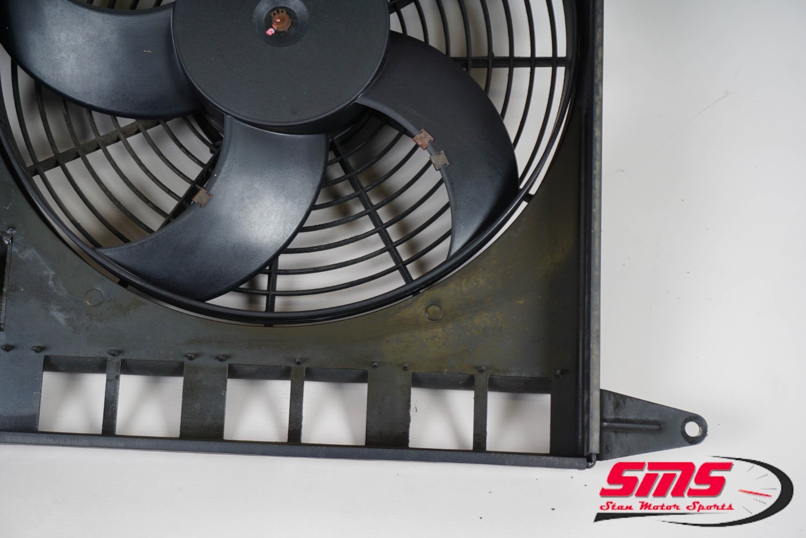 02-07 Maserati Coupe Spyder 4200 M138 Radiator Cooling Fan Motor OEM