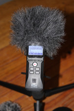 Zoom H1n Digital Stereo Recorder + Rycote Professional Kit + 32GB Extreme Pro
