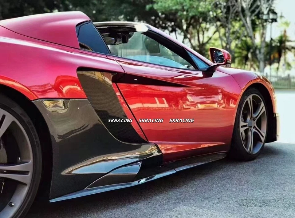 Falda lateral negra brillante/fibra de carbono para McLaren MP4-12C 650S actualización 675LT Foto 3 de 4