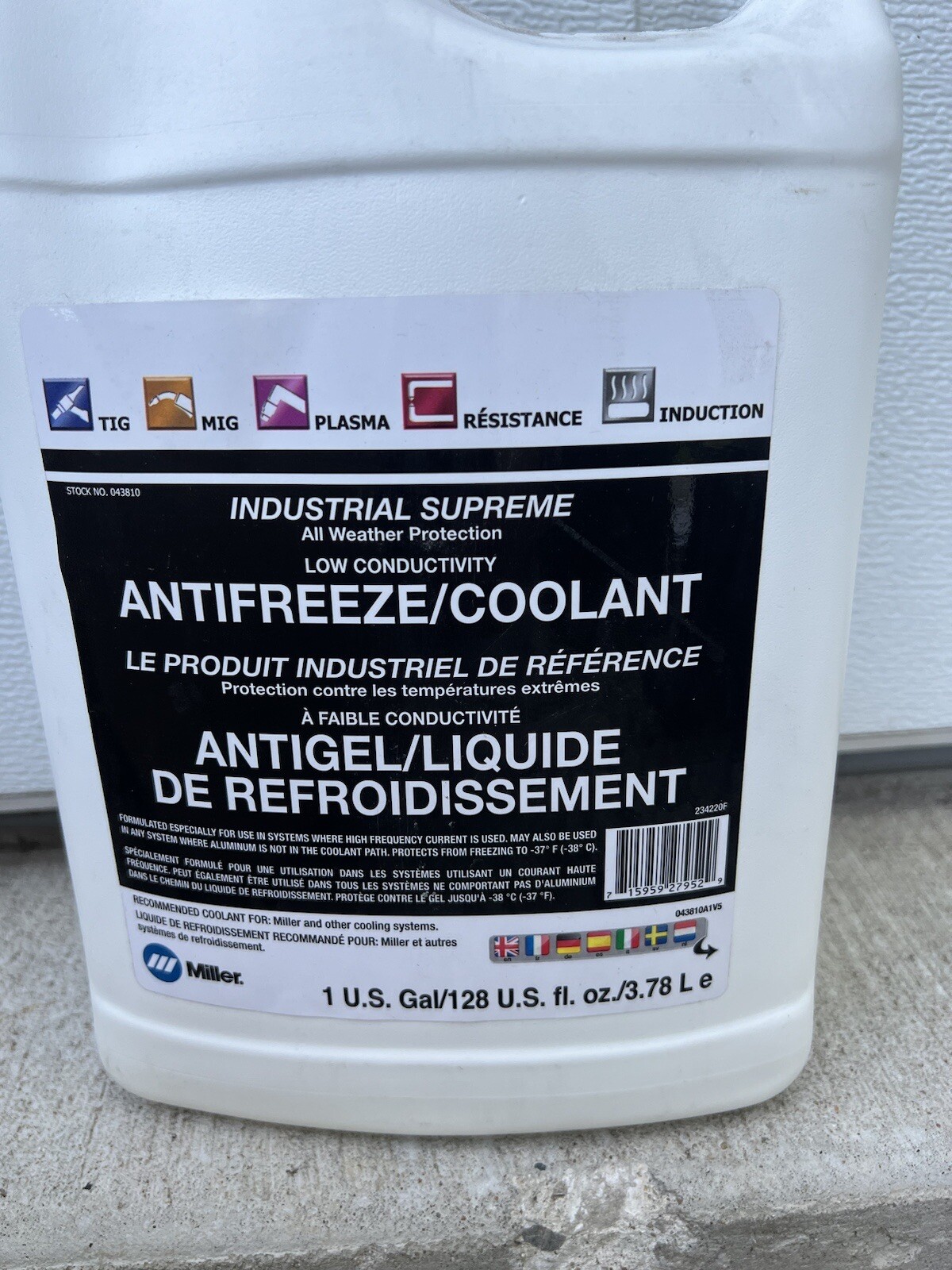 Miller 043810 AntiFreeze / Coolant 1 Gallon Plastic Bottle Low