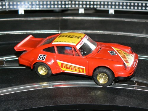 DIGITAL HORNBY CLASSIC C125 PIRELLI PORSCHE 911 #66 LIGHTS/NR MINT/SERVICED/FAST - Picture 3 of 12