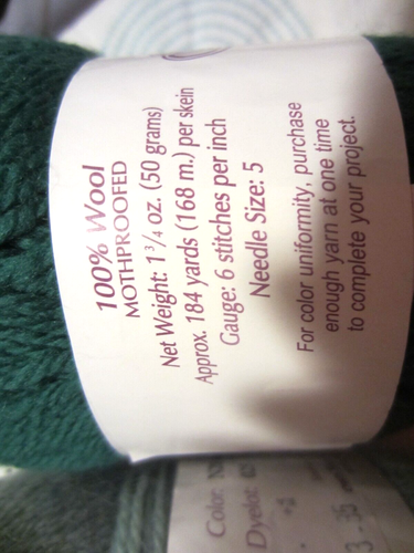 2-DIFFERENT COLOR GREEN'S-EVERGREEN & ARCTIC MOSS/NATURE SPUN/100% WOOL/YARN - Picture 6 of 7