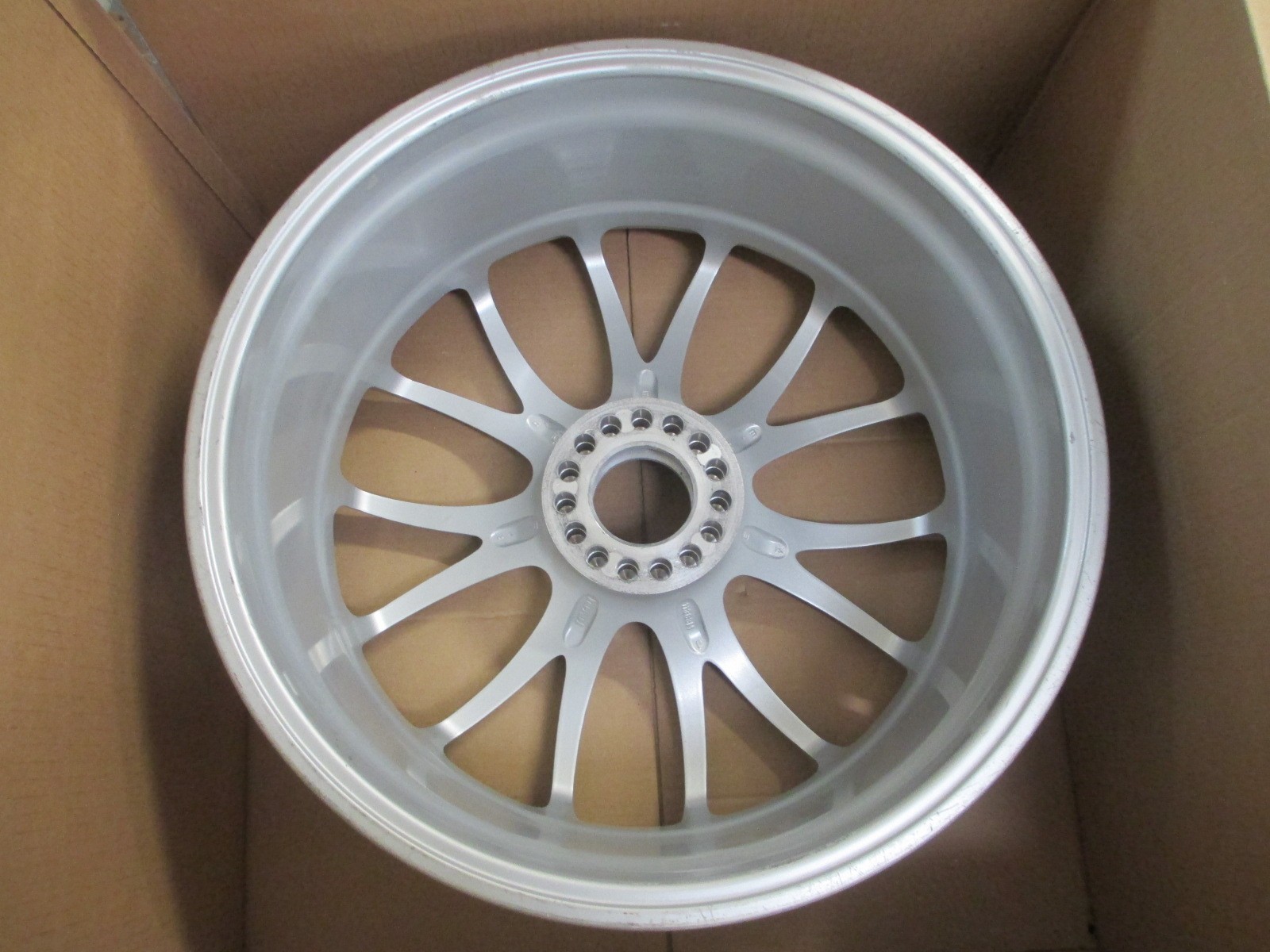 Ferrari 430 Challenge Front Wheel / Rim # 220731