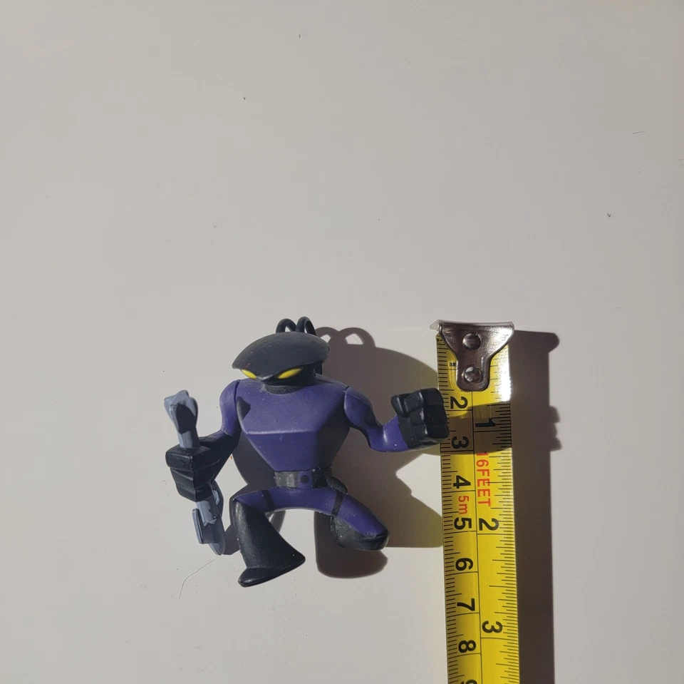 Lote de 21 figuras de acción DC diversas *menores rasguños/dicoloración* Foto 2 de 4