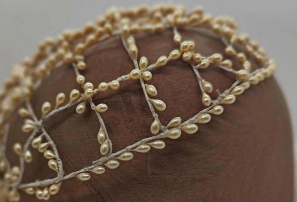 ANTIQUE 1920s  HAT WAX BUDS PEARLY FLAPPER  WEDDING BRIDAL,CAP CLOCHE,HEADPIECE - Image 3 of 4