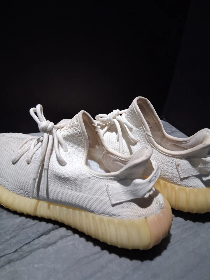 Talla 11 - Adidas Yeezy Boost 350 V2 Bajo Sésamo Sin CAJA Kanye West Envío Rápido  Foto 2 de 4