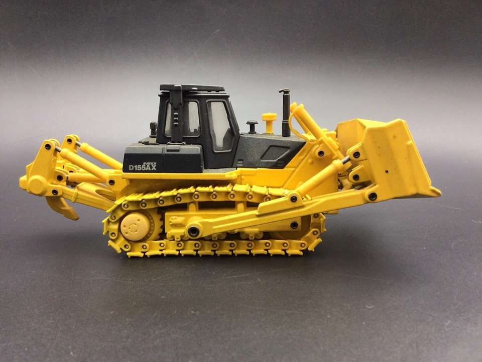 Topadora Joal Komatsu 1/50 D155AX-5 Avance Bull - Modelo Foto 4 de 4
