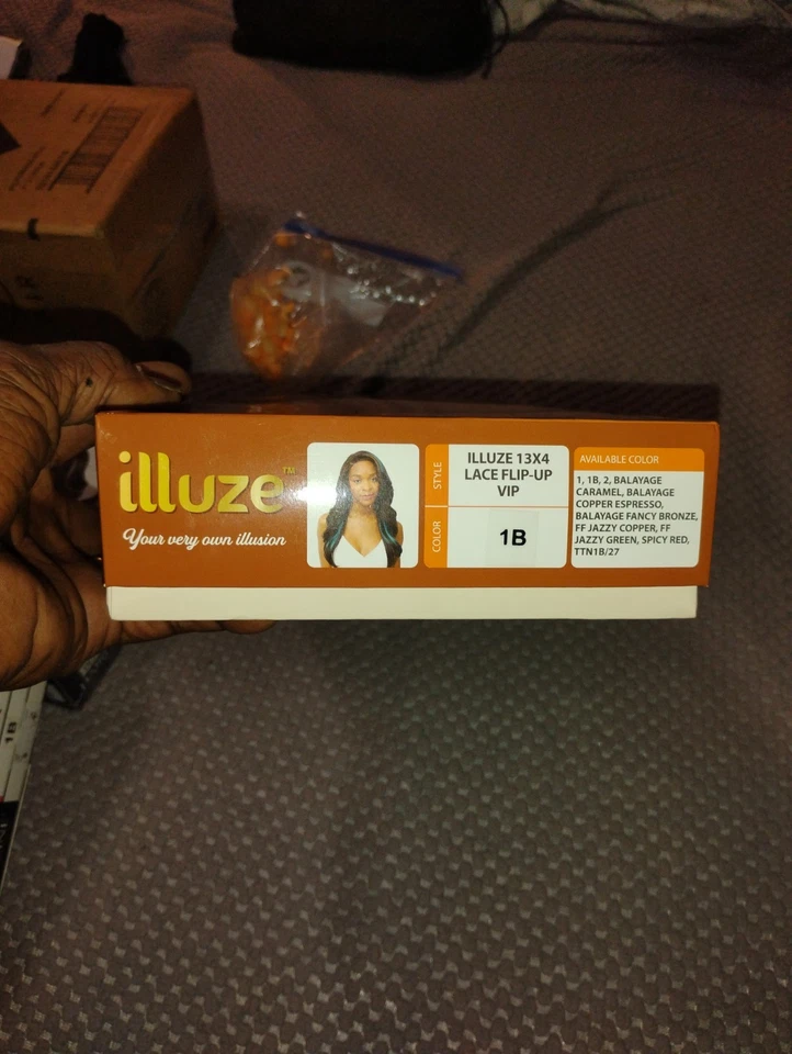 PELUCA DELANTERA NUTIQUE ILLUZE INDETECTABLE ENCAJE SIN PEGAMENTO -ILLUZE LACE VIVIA Foto 2 de 2