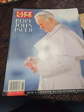 ^LIFE Magazine - Commemorative Issue with Pope John Paul II