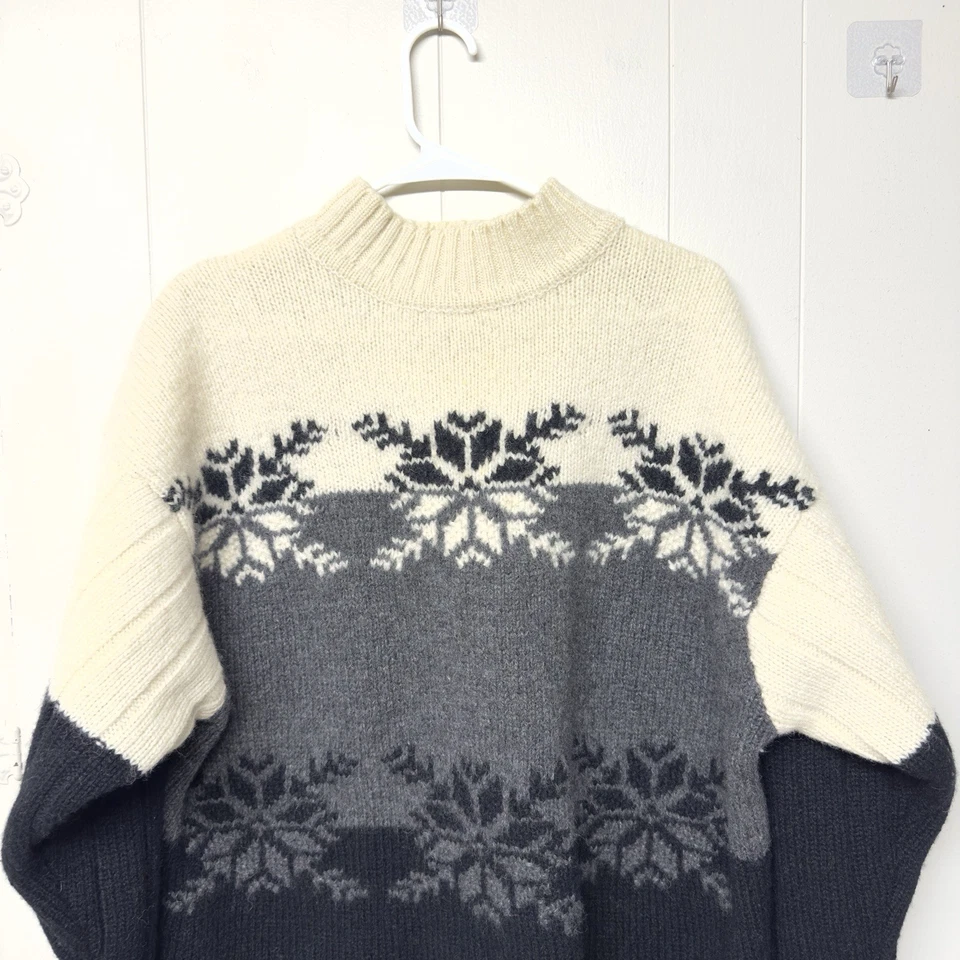 Suéter Mujer VENEZIA JEANS Patrón Copo de Nieve Nórdico 100% Lana 22/24 Usado en Excelente Condición Foto 2 de 4