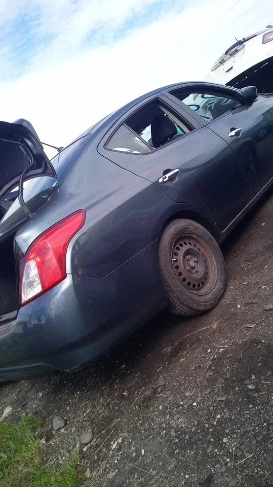 2016 Nissan Versa Blue Driver Seat Belt OEM 868859KN8B 90K Miles - Imagem 4 de 4