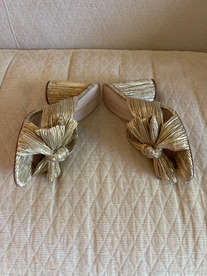 Loeffler Randall tacones dorados talla 7 solo usados un par de veces Foto 2 de 4