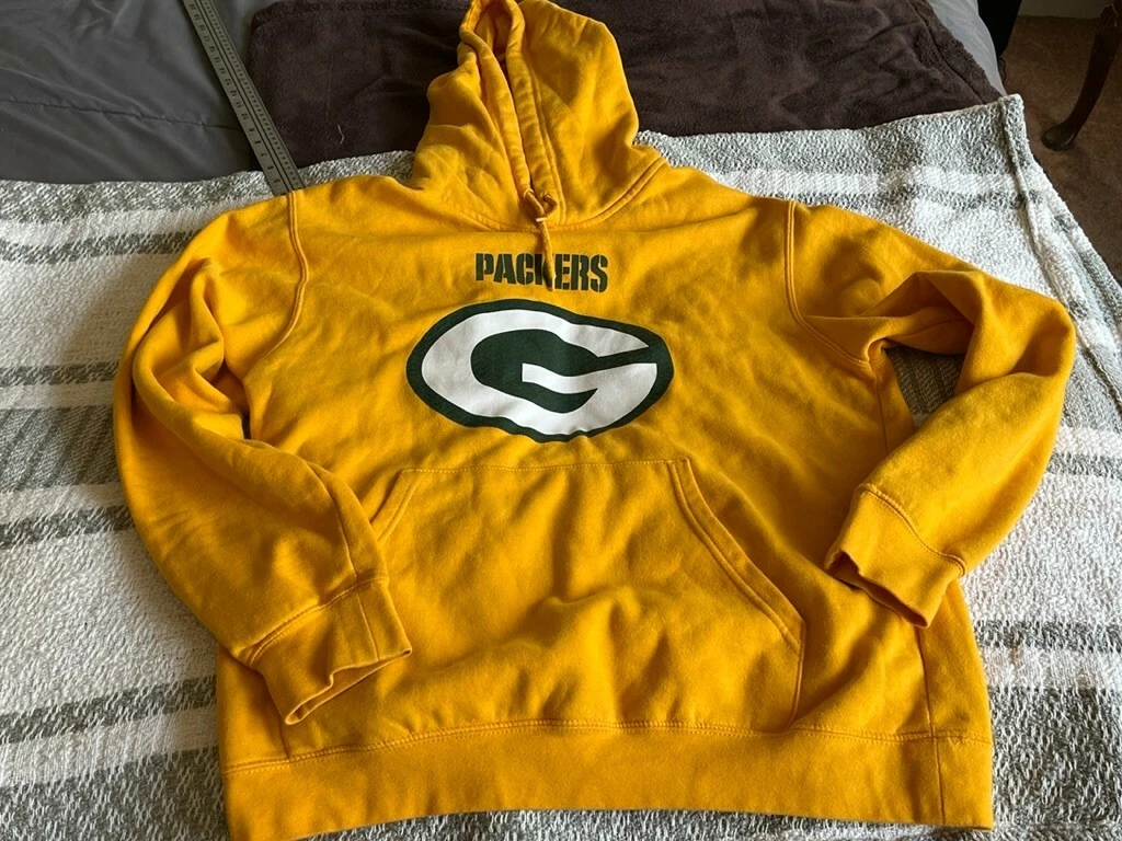 Green Bay Packers Hoodie NFL Majestic Size Medium Yellow Graphic