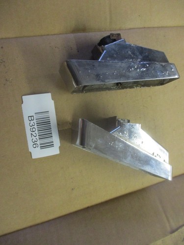 Fiat 850 Spider Chrom Blinker Gehäuse Blinkergehäuse vorne SET links/rechts - Picture 3 of 14