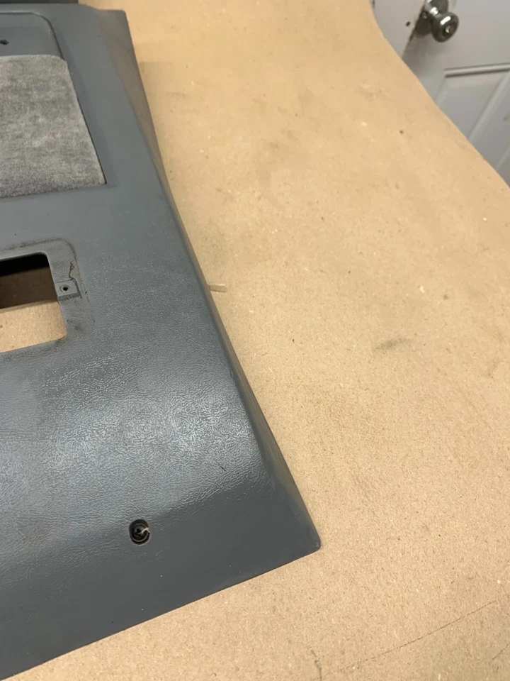 Camión Chevrolet GMC 1973 1987 91 Suburban paneles de puertas traseras proyecto gris gris azul Foto 4 de 4